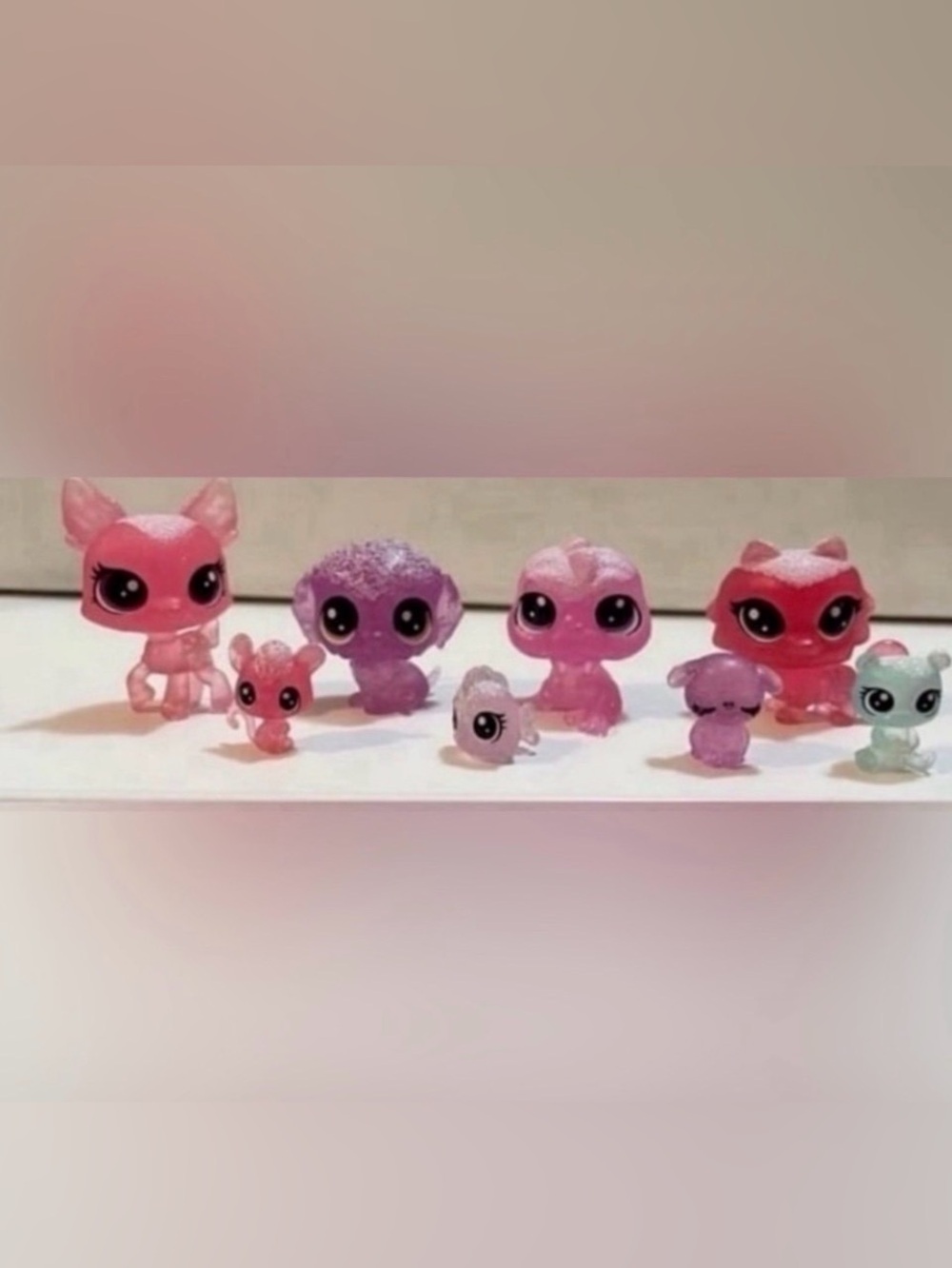 Littlest Pet Shop Frosted Wonderland collection Figure 8 Pack LPS cake topper